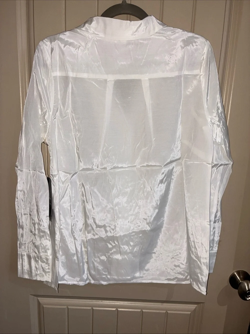 HAVE Shiny White Satin Button-Front Shirt - Picture 3 of 7